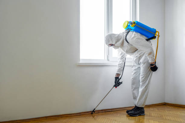 Best Commercial Pest Control Services  in Lakes Of The Four Seasons, IN